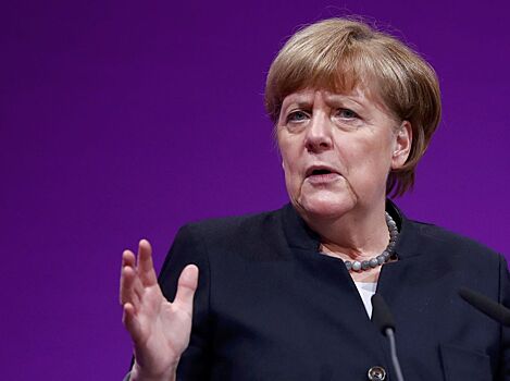 Меркель поддержала идею о переговорах с Турцией