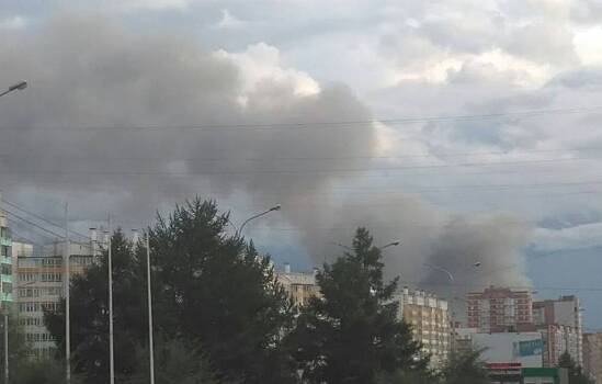 В Красноярске произошел крупный пожар