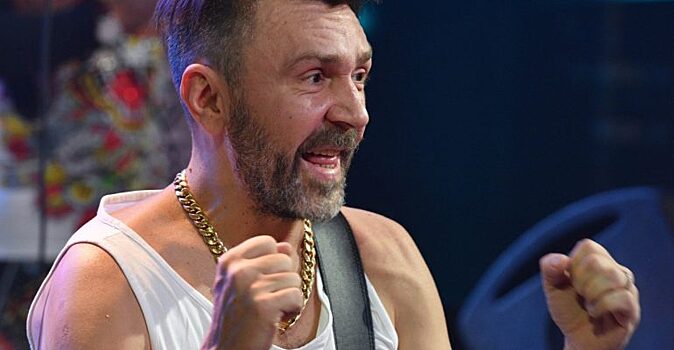 Сергей Шнуров стал самым высокооплачиваемым певцом России