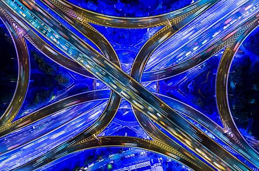 Китай намерен минимизировать контакты в мегаполисах с помощью запуска беспилотных такси