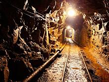 Работникам шахты Алексиевская в Кузбассе, признанной банкротом 3,5 года назад, пообещали выплатить долги по зарплате в течение двух недель