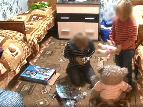 Семье погорельцев с восьмью детьми дали трёхкомнатную квартиру в Вознесенном районе
