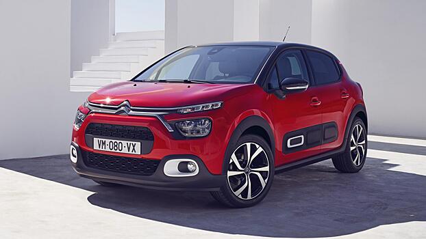 Новый Citroen C3 получил странные наклейки и деревянную отделку