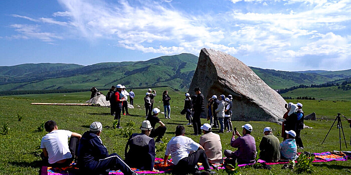 Народные сказители собрались на всемирный форум в Кыргызстане