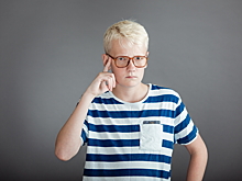 12-летний дальтоник впервые увидел цвета благодаря очкам директора своей школы