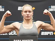 Виктория Дудакова ударила своего тренера после поражения на UFC Vegas 101