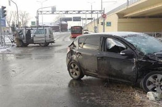 В выходные в Калининграде произошло ДТП с тремя пострадавшими