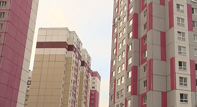 Жители двух домов в ЖК «Белый город» не могут поделить дворовую территорию