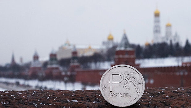 Медведев назвал стабильным курс рубля
