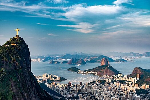 У экс-главы минздрава Рио-де-Жанейро нашли миллион долларов наличными
