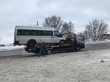 Правоохранители поймали нелегального перевозчика с маршрутом Петербург — Кингисепп