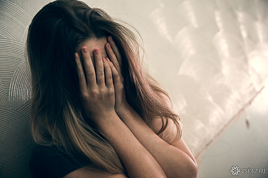 Приемная дочь жителей Ленобласти обвинила родную мать в изнасилованиях