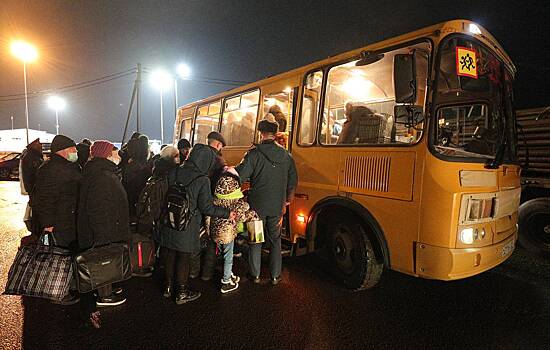 В Россию эвакуировали почти 113 тыс. жителей Донбасса