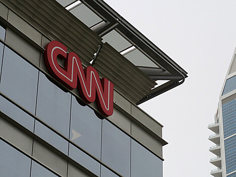 Продюсера CNN уволили за приставания к коллегам
