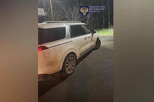 Сбившая насмерть 2-летнюю дочь жительница Подмосковья забыла посадить ее в машину