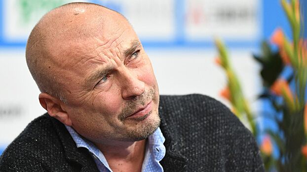 Жулин оценил идею проведения соревнований фигуристов на Байкале