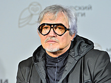 Дмитрий Дибров планирует встретить Новый год с бывшей женой и сделать ей предложение