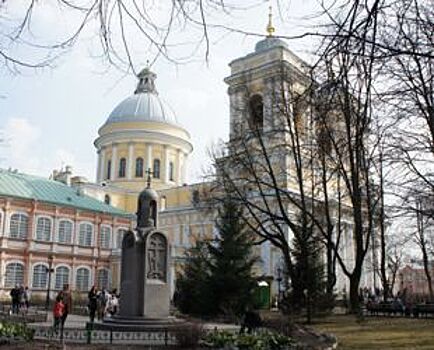 В Александро-Невской лавре планируют восстановить Святодуховскую церковь, где отпевали Достоевского и Серафима Вырицкого