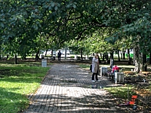 В парке Новокузнецка поставили самую большую лавочку в России