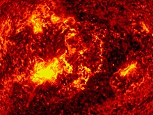 Аномальную по силе вспышку на Солнце сняли на видео