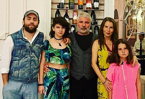 Сосо павлиашвили сколько жен: найдено 85 изображений