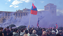 Остановить Пашиняна: что происходит в Армении