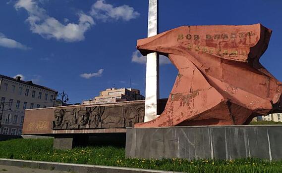 В Курске к 9 мая 2024 года отремонтируют 4 военных памятника