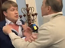 Эпик баттл Ахметова и Коломойского в вип-зале аэропорта Борисполь