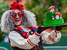 Сказочная вакансия появилась в Сочи: требуется и.о. Бабы Яги за 250 тысяч рублей