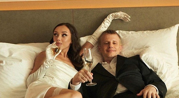 Актер Никита Кологривый нашел красивую подругу из телешоу: Как выглядит девушка