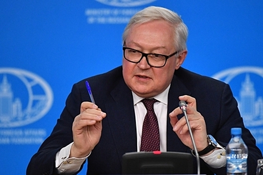 Россиян предупредили об опасности из-за США