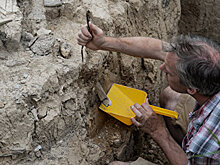 В Киево-Печерском заповеднике в ходе раскопок обнаружили таможенные пломбы