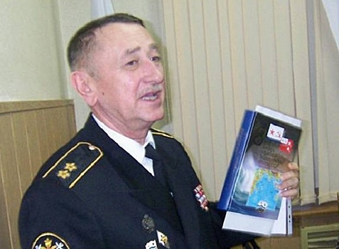 Вице-адмирал умер на улице в Москве