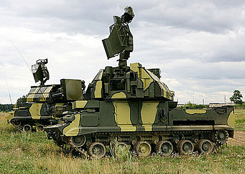 Зенитчики гвардейской танковой армии ЗВО выполнили электронные пуски из ЗРК «Тор-М2У» в Астраханской области