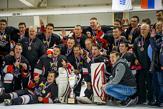 Уральские студенты завоевали кубок по хоккею «Student Hockey Eurochallenge»