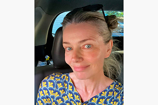 56-летняя супермодель раскрыла секрет молодости без пластических операций