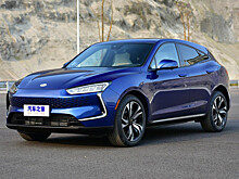 В Россию начали поставлять новые гибридные кроссоверы Seres SF5