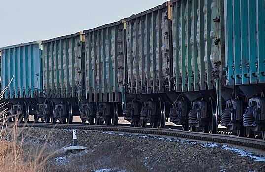 Часть из 22 застрявших в Казахстане грузовых составов отправлена по назначению