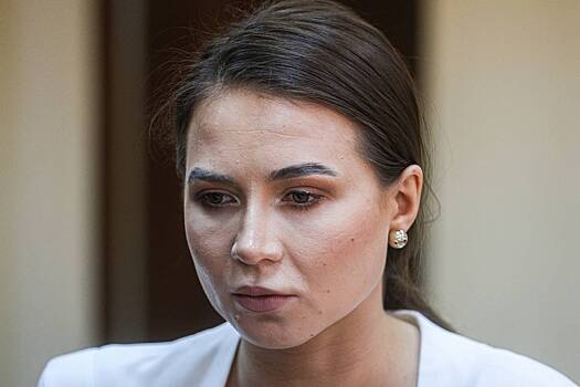 Муж блогерши Лерчек на фоне развода подарил ей часы за три миллиона рублей