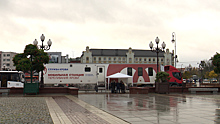 Более ста человек сдали кровь в мобильном комплексе на площади Победы в Калининграде