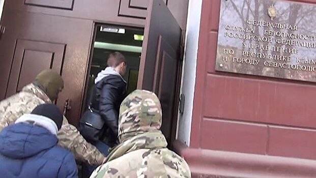 Суд в Крыму арестовал членов "Хизб ут-Тахрир"