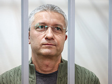 Прокурор просит приговорить Тимура Иванова к 14,5 года колонии по делу о растрате