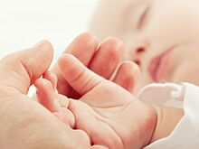 В Москве прохожие нашли на улице раздетого годовалого ребенка