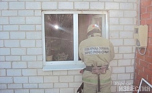 Курская область. Пожарные города Щигры помогли запертой в доме пенсионерке