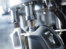 В Омске будут производить российские синтетические масла по полному циклу