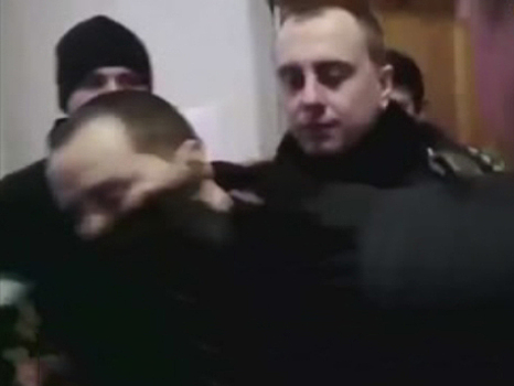 Торжество кулачного права на Украине: судья в Запорожье избил человека в зале суда