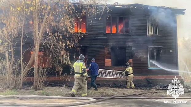 Два соседних барака на одной улице Ижевска сгорели за два дня