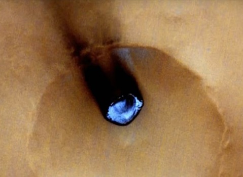 На Марсе нашли "кипящее озеро"