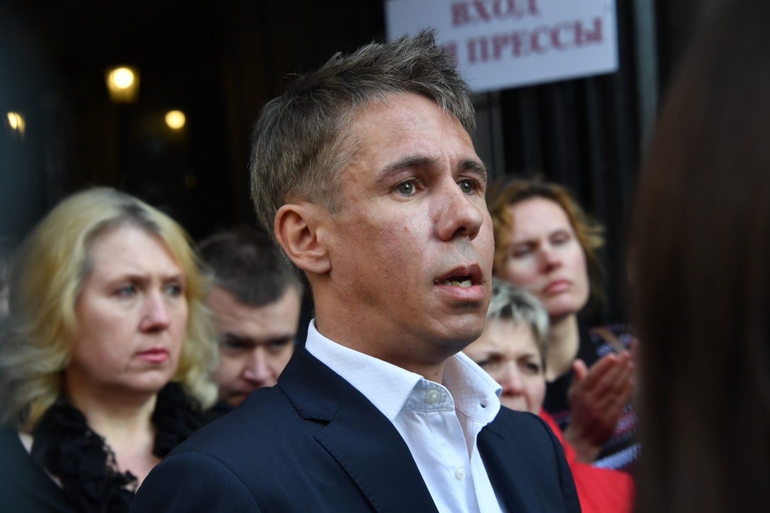 МВД объявило в розыск актера Алексея Панина