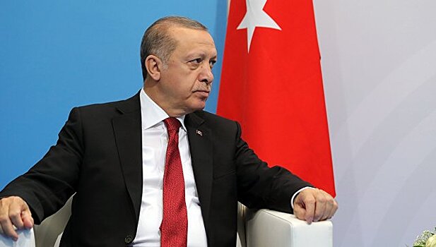 Эрдоган хотел обменять журналиста Юджеля на бежавших генералов, заявили СМИ